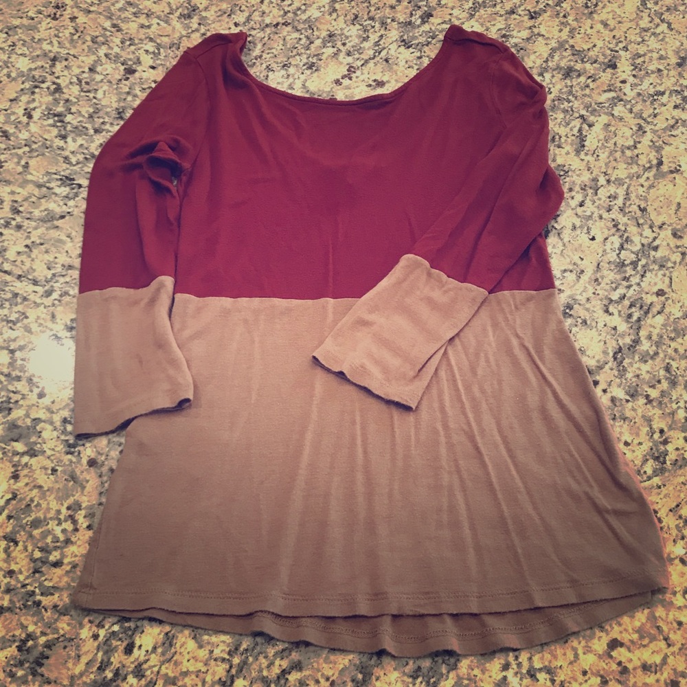 BCBG top